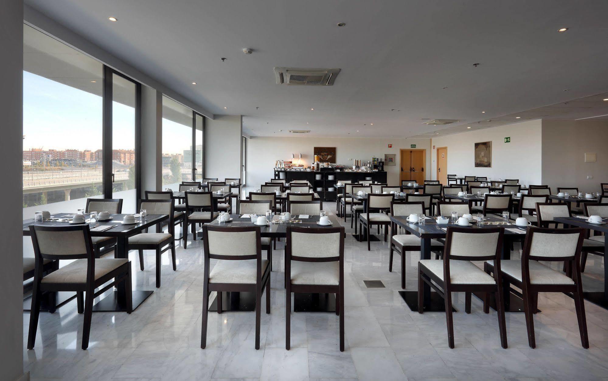 Hotel Eurostars Saragossa Exterior foto
